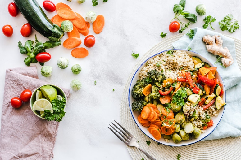 Busting the Myths Behind Six Popular Diets